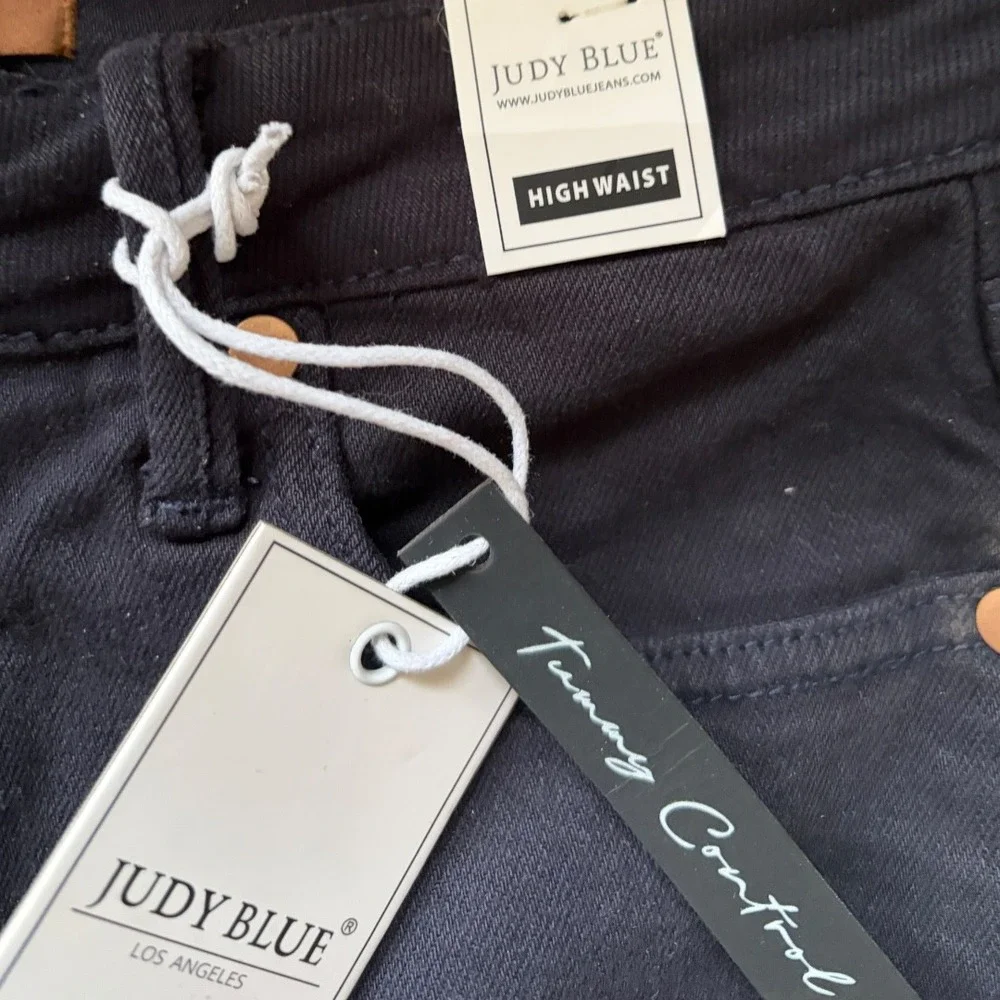 NWT Judy Blue Denim Shorts Navy Tummy Control High Waist JB150270 C-CO‎ M